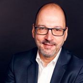 Leiter Marketing & Vertrieb bei MEDITÜV